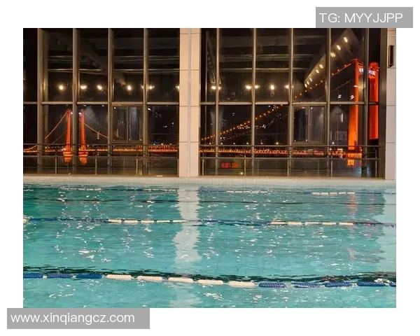 游泳比赛与锻炼相结合 提升竞技水平与身体素质的双重挑战 游泳比赛与锻炼相结合 提升竞技水平与身体素质的双重挑战